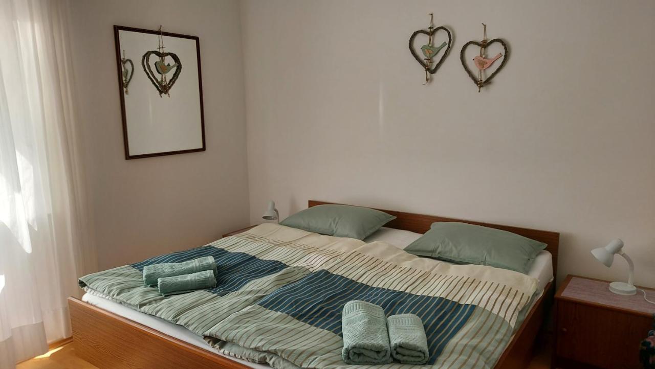 Apartma Mama โบเว็ก ภายนอก รูปภาพ