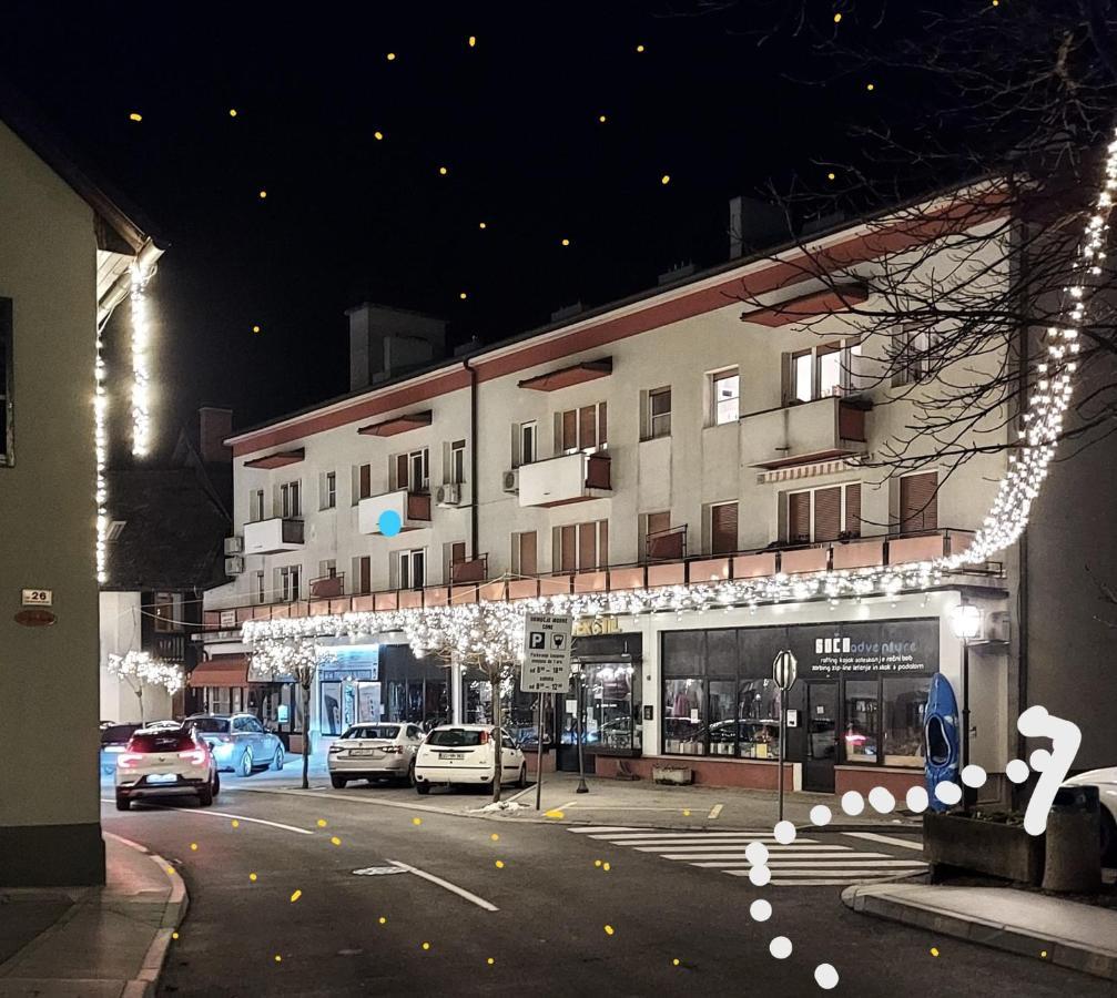 Apartma Mama โบเว็ก ภายนอก รูปภาพ