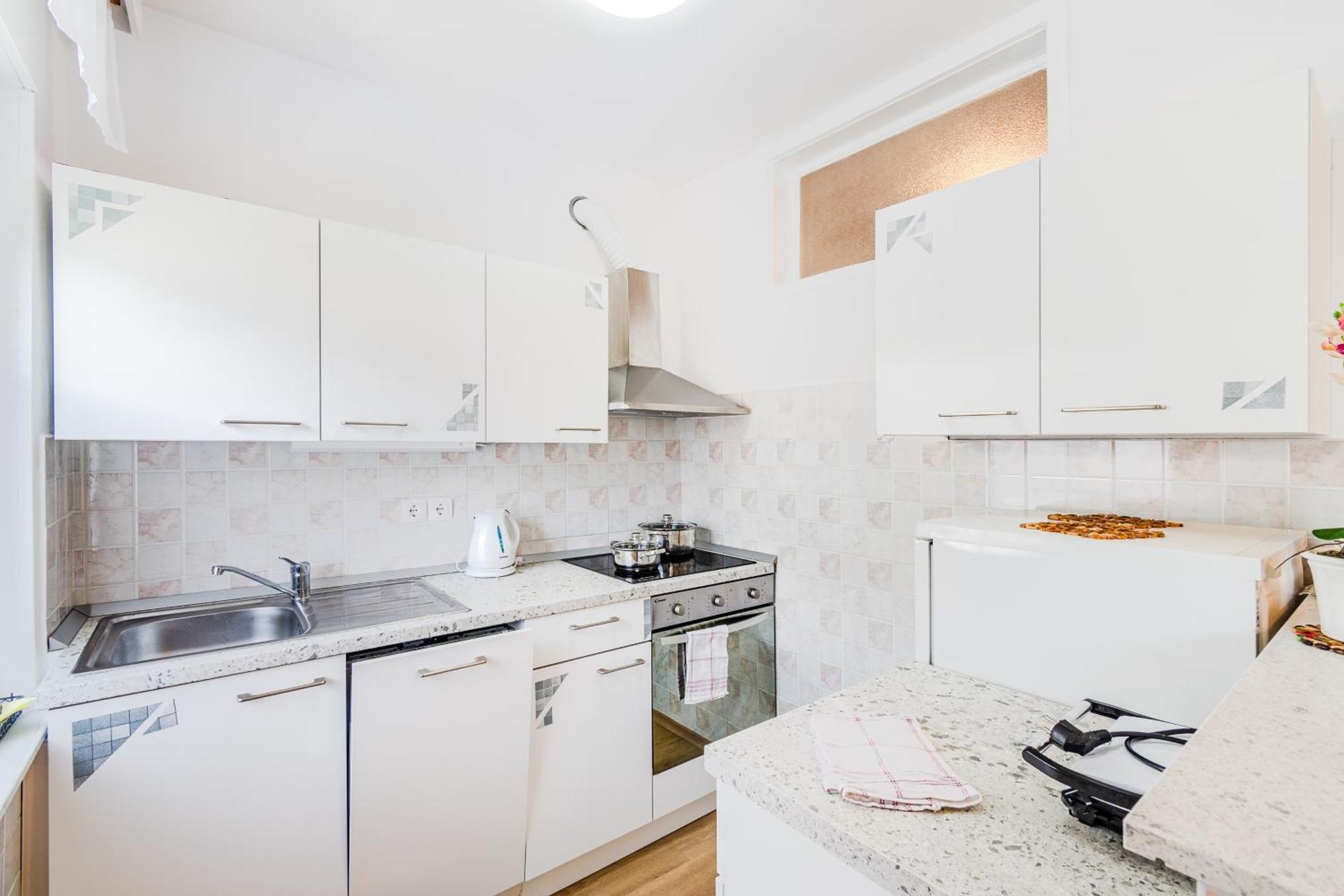 Apartma Mama โบเว็ก ภายนอก รูปภาพ